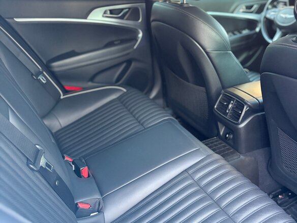 2018 Genesis G70 I, белый, 2645000 рублей - вид 15
