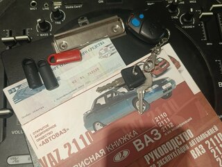 2005 Lada (ВАЗ) 2110, серебристый, 159000 рублей, вид 2