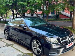 2017 Mercedes-Benz E-Класс 300 V (W213, S213, C238), чёрный, 3189000 рублей, вид 1