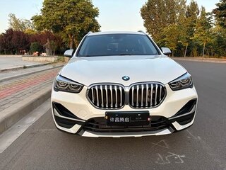 2022 BMW X1 Long 20Li sDrive II (F48) Рестайлинг, белый, 2290000 рублей, вид 2