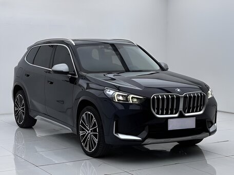 2023 BMW X1 Long 20Li sDrive III (U11/U12), чёрный, 2950000 рублей, вид 3