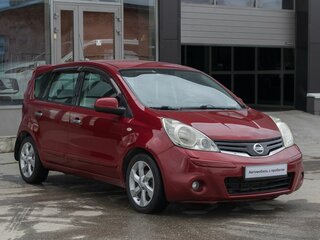 2011 Nissan Note I Рестайлинг, красный, 690000 рублей, вид 3