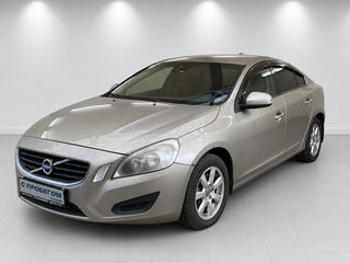 2011 Volvo S60 II, бежевый, 750000 рублей, вид 1