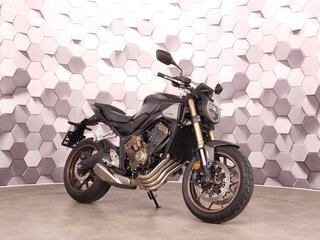 2025 Honda CB 650R, чёрный, 1177000 рублей, вид 1