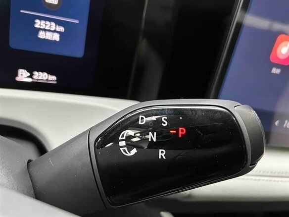 2026 Jetta VS8, серый, 2180000 рублей - вид 19