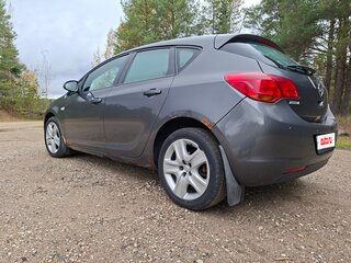 2011 Opel Astra J, серый, 570000 рублей, вид 5