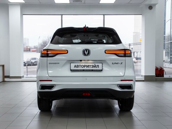 2025 Changan UNI-S I, белый, 3179900 рублей - вид 2