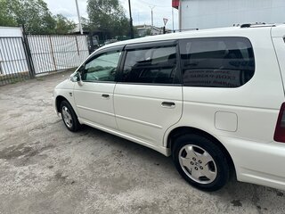 2001 Honda Odyssey II Рестайлинг, белый, 920000 рублей, вид 4