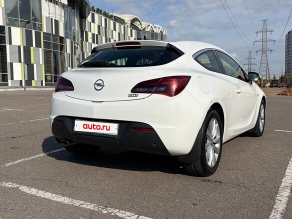 2014 Opel Astra GTC J Рестайлинг, белый - вид 6