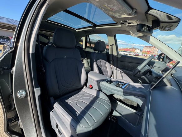 2026 Geely EX5 Гибрид EM-i, серый, 3974990 рублей - вид 26