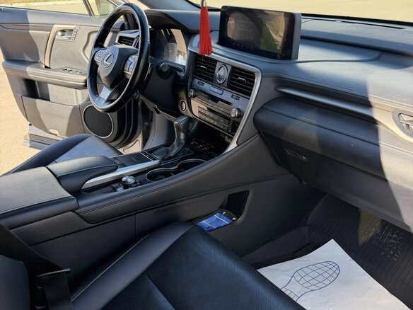 2021 Lexus RX 300 IV Рестайлинг, серый, 5900000 рублей - вид 11