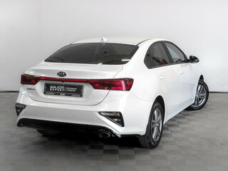 2021 Kia Cerato IV, белый, 1865000 рублей, вид 5
