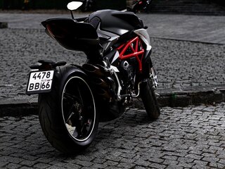 2015 MV Agusta Brutale 800, чёрный, 730000 рублей, вид 5