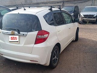 2011 Honda Fit II, белый, 648400 рублей, вид 3