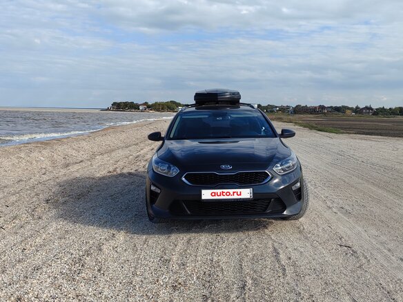 2018 Kia Ceed III, чёрный, 1450000 рублей - вид 1