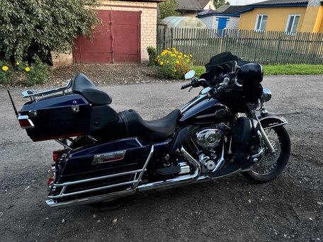 2013 Harley-Davidson Electra Glide, чёрный, 1350000 рублей, вид 2