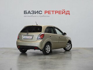 2010 Kia Rio II Рестайлинг, бежевый, 689000 рублей, вид 5