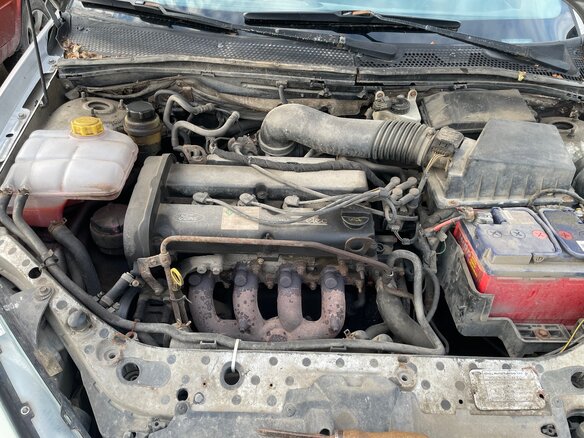 2004 Ford Focus I Рестайлинг, серебристый - вид 8