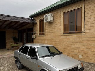 2004 Lada (ВАЗ) 21099, серебристый, 360000 рублей, вид 1