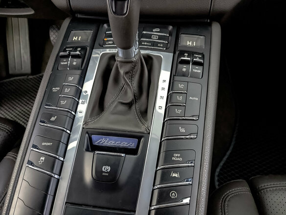 2018 Porsche Macan I, чёрный, 3730000 рублей - вид 26