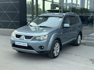 Mitsubishi Outlander II