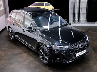 2026 Audi Q7 50 TDI II (4M) Рестайлинг 2, чёрный, 14698000 рублей, вид 2