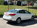 2018 Ford Focus III Рестайлинг, белый, 1100000 рублей - вид 2