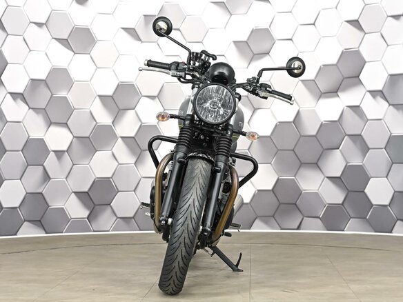 2023 Triumph Speed Twin, серый, 827000 рублей - вид 4