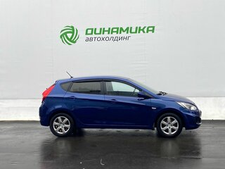 2012 Hyundai Solaris I, синий, 750000 рублей, вид 4