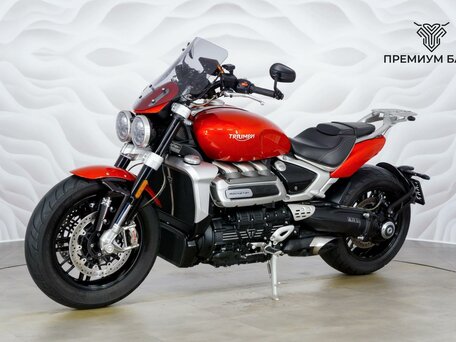 2021 Triumph Rocket III, красный, 1949000 рублей, вид 3