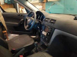 2015 Skoda Yeti I Рестайлинг, серый, 1750000 рублей, вид 3