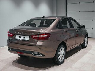 2026 Lada (ВАЗ) Vesta I Рестайлинг (NG), коричневый, 2040000 рублей, вид 4