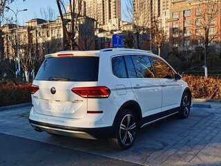 2022 Volkswagen Touran Cross L II, белый, 1580004 рублей, вид 5