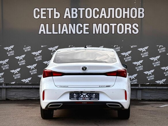 2023 Changan Eado Plus I, белый, 1460000 рублей - вид 5