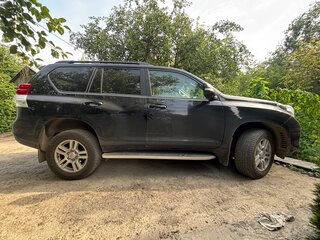 2013 Toyota Land Cruiser Prado 150 Series, чёрный, 2700000 рублей, вид 1