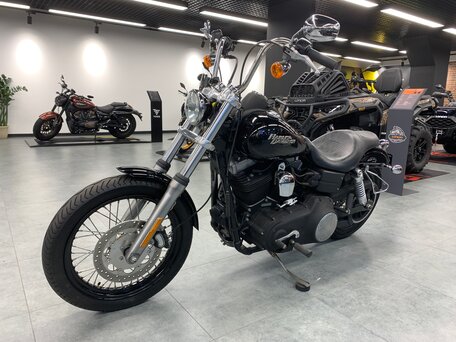 2010 Harley-Davidson Street Bob, чёрный, 855000 рублей, вид 3