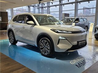 2026 Geely EX5 Гибрид EM-i, серебристый, 3934260 рублей, вид 3