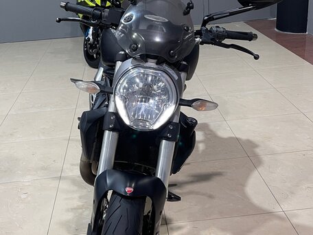2015 Ducati Monster 821, чёрный, 550000 рублей, вид 3
