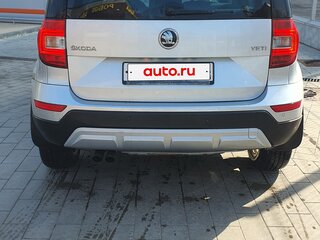 2015 Skoda Yeti I Рестайлинг, серебристый, 920000 рублей, вид 5