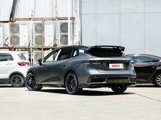2026 Lynk & Co 07 GT I Рестайлинг, серый, 4545000 рублей, вид 5