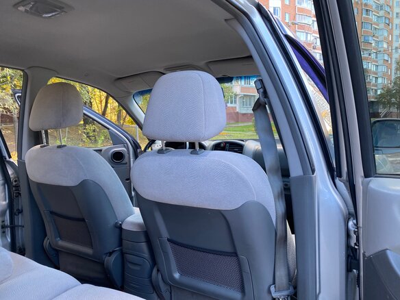 2005 Hyundai Santa Fe I, серебристый - вид 13