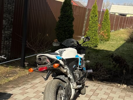 2008 Honda CBR 600RR, серебристый, 609999 рублей, вид 5
