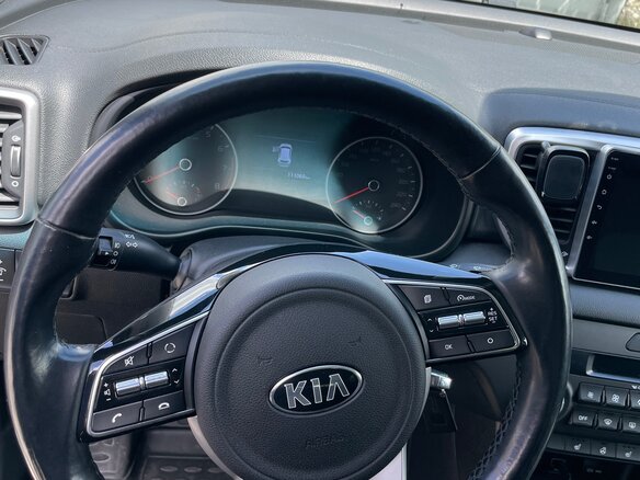 2021 Kia Sportage IV Рестайлинг, серый, 1750000 рублей - вид 8