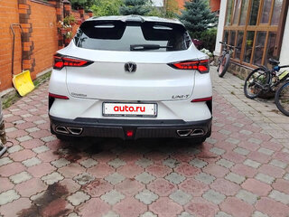 2024 Changan UNI-T I, белый, 2000000 рублей, вид 3