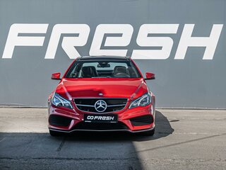 2013 Mercedes-Benz E-Класс 200 IV (W212, S212, C207) Рестайлинг, красный, 1930000 рублей, вид 3