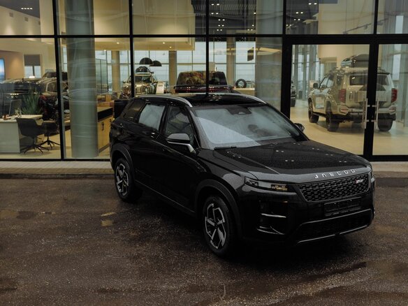 2026 Jaecoo J7 I Рестайлинг, чёрный, 3109000 рублей - вид 2