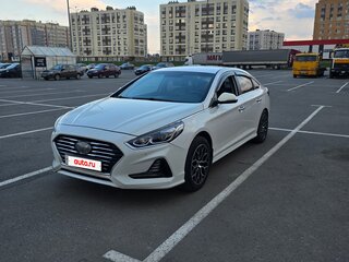 2018 Hyundai Sonata VII (LF) Рестайлинг, белый, 1200000 рублей, вид 1