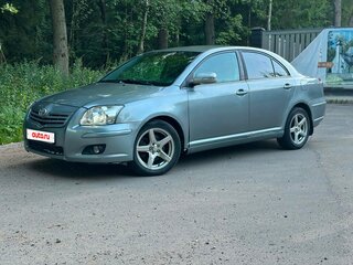 2007 Toyota Avensis II Рестайлинг, серебристый, 600000 рублей, вид 1