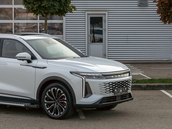 2023 Exeed RX (Yaoguang), белый, 2495000 рублей - вид 8