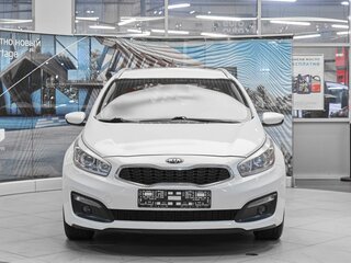 2016 Kia Ceed II Рестайлинг, белый, 999000 рублей, вид 2